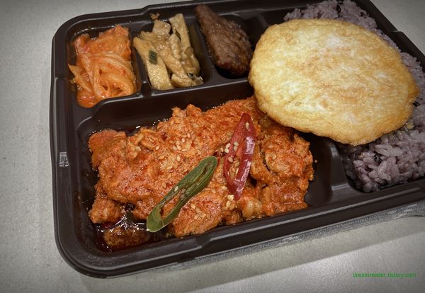 GS25 편의점 혜자로운 집밥 제육볶음 도시락 2023년 3월 반찬 구성(제육볶음)