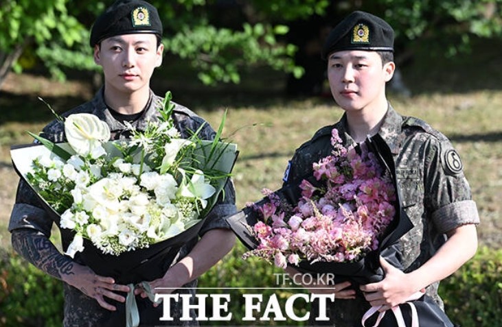 전역한 정국, 지민