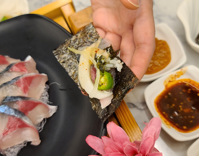 제주도여행 제주도 제주도진미 제주도맛집 성산일출봉식당 아시횟집 고갈딱세트 갈치회 고등어회 딱새우회 고등어회먹는법