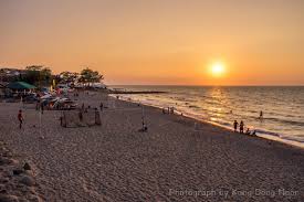 시퀴홀 서쪽 해안은 매일 다른 황금빛 노을이 장관 