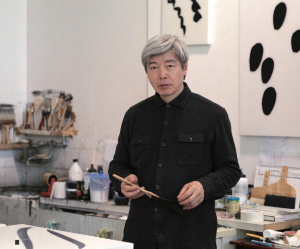 숯의 화가 '이배'
