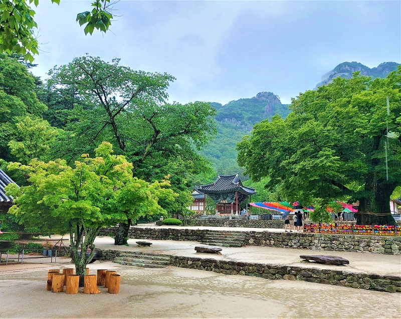 내소사 경내