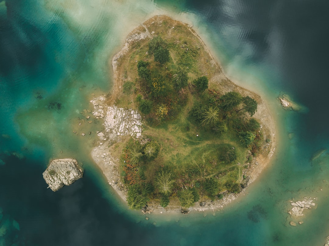 Bitto Island