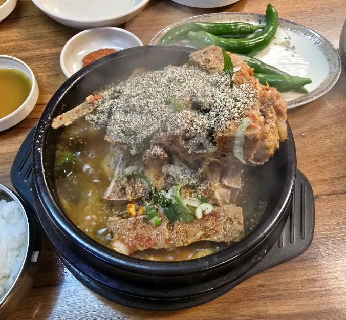 30년전통 송가네 감자탕 - 잠실 맛집 