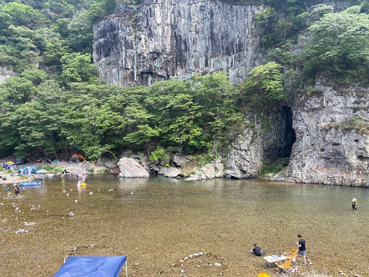 위에서-바라본-옥계계곡-수심이-얕은곳