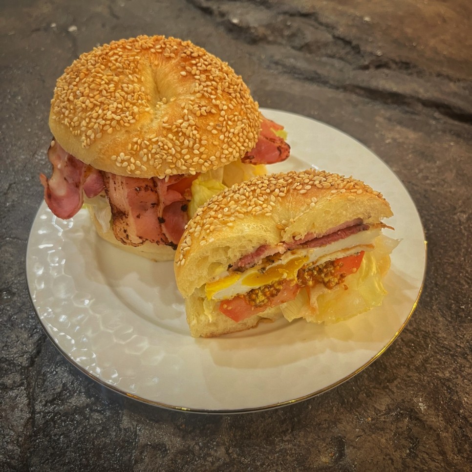 성북구 베이커리 어썸 피넛, 밀죽 소금빵이 그렇게 맛있다던데?