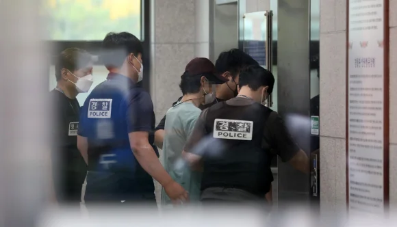 데이트 폭력 경찰 조사 1시간 뒤 동거녀 살해한 남성