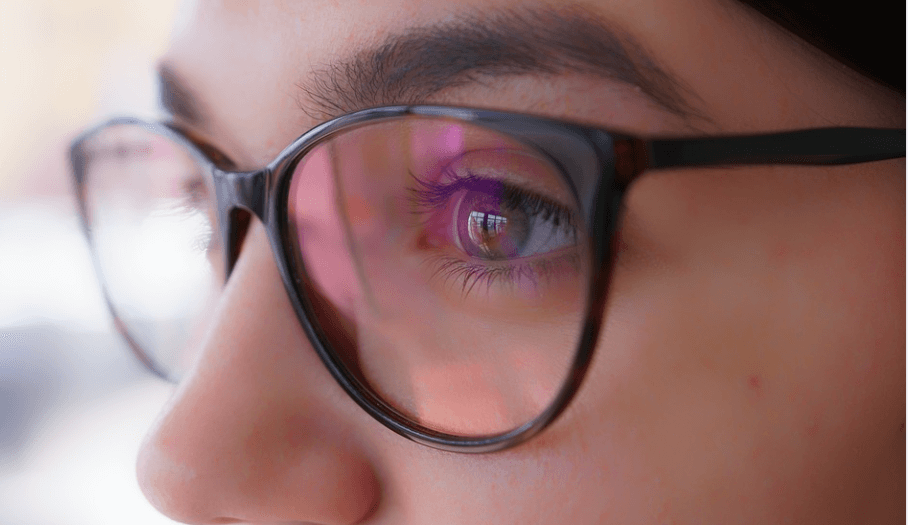 눈이 시리고 아픈 이유 - 1