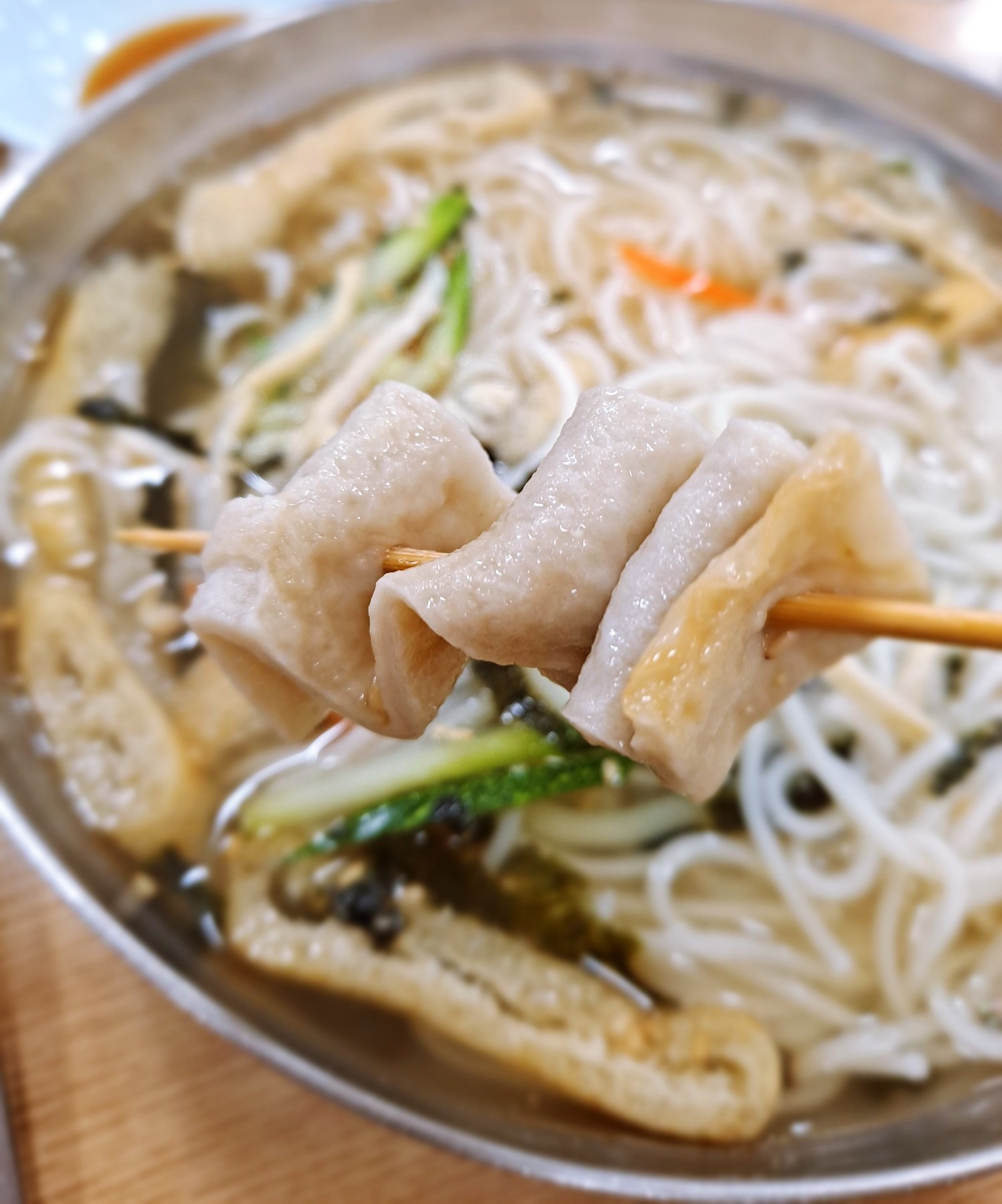잔치국수 어묵꼬치