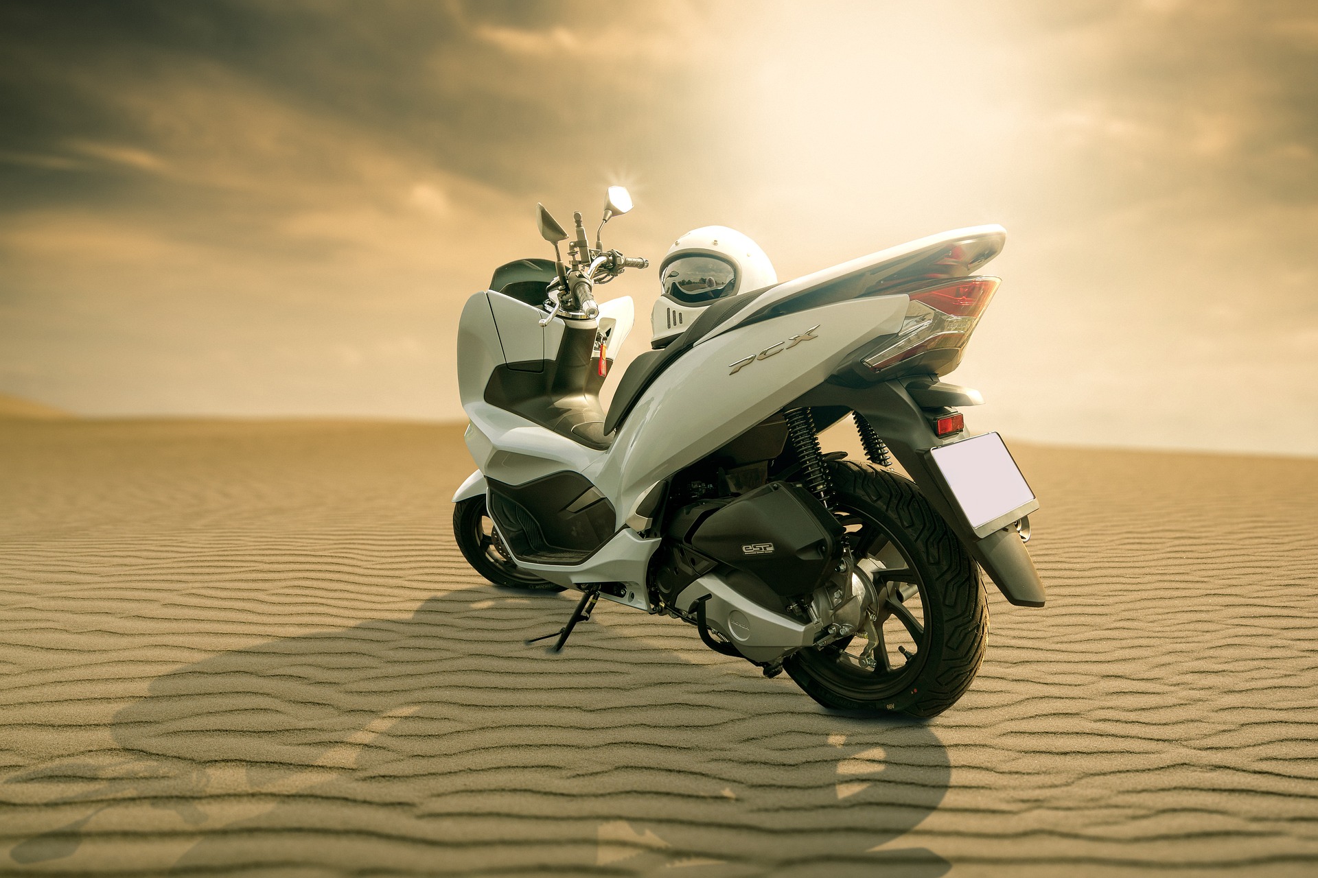 혼다의 인기 125cc 스쿠터 pcx125