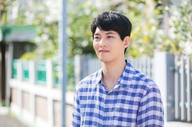 씨엔블루-출신-이종현