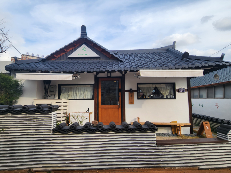 미드레인지_외관