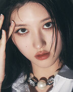 아이브 비하인드