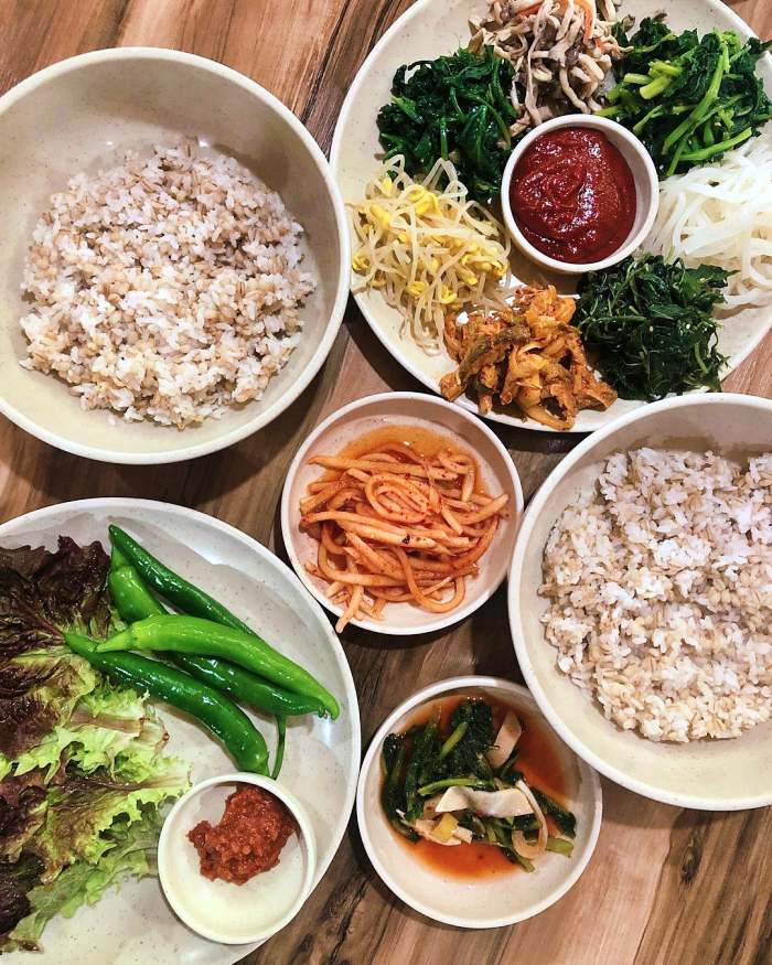 백반기행 안재모 편 산채 보리 비빔밥 직화 코다리구이 도토리묵 우거지 수제비 고양 서삼릉 맛집 소개