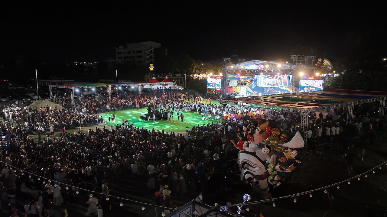안동국제탈춤페스티벌 2025&amp;#44; 세계 탈춤과 어울림의 축제!