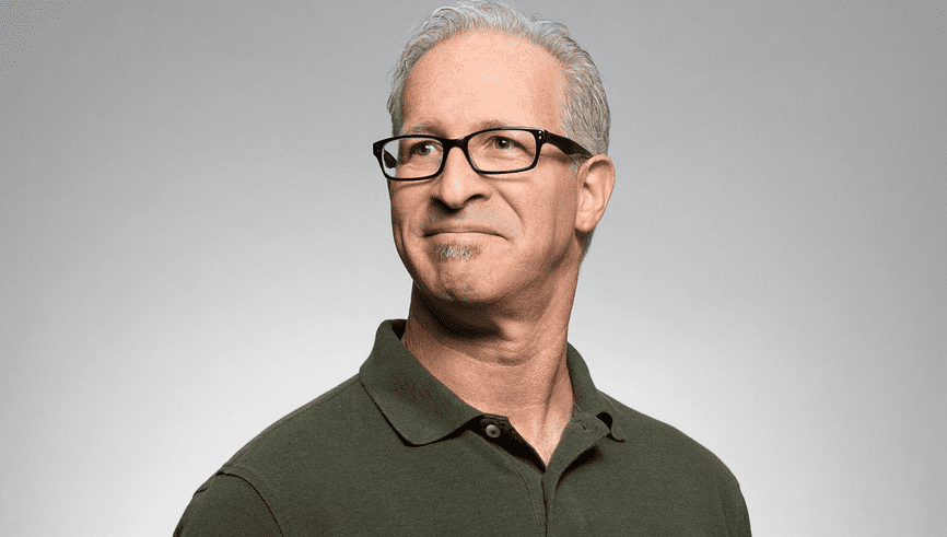 흰머리 중년 남성 사진 - 1