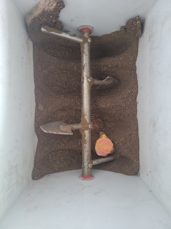 아이닉 아이제로