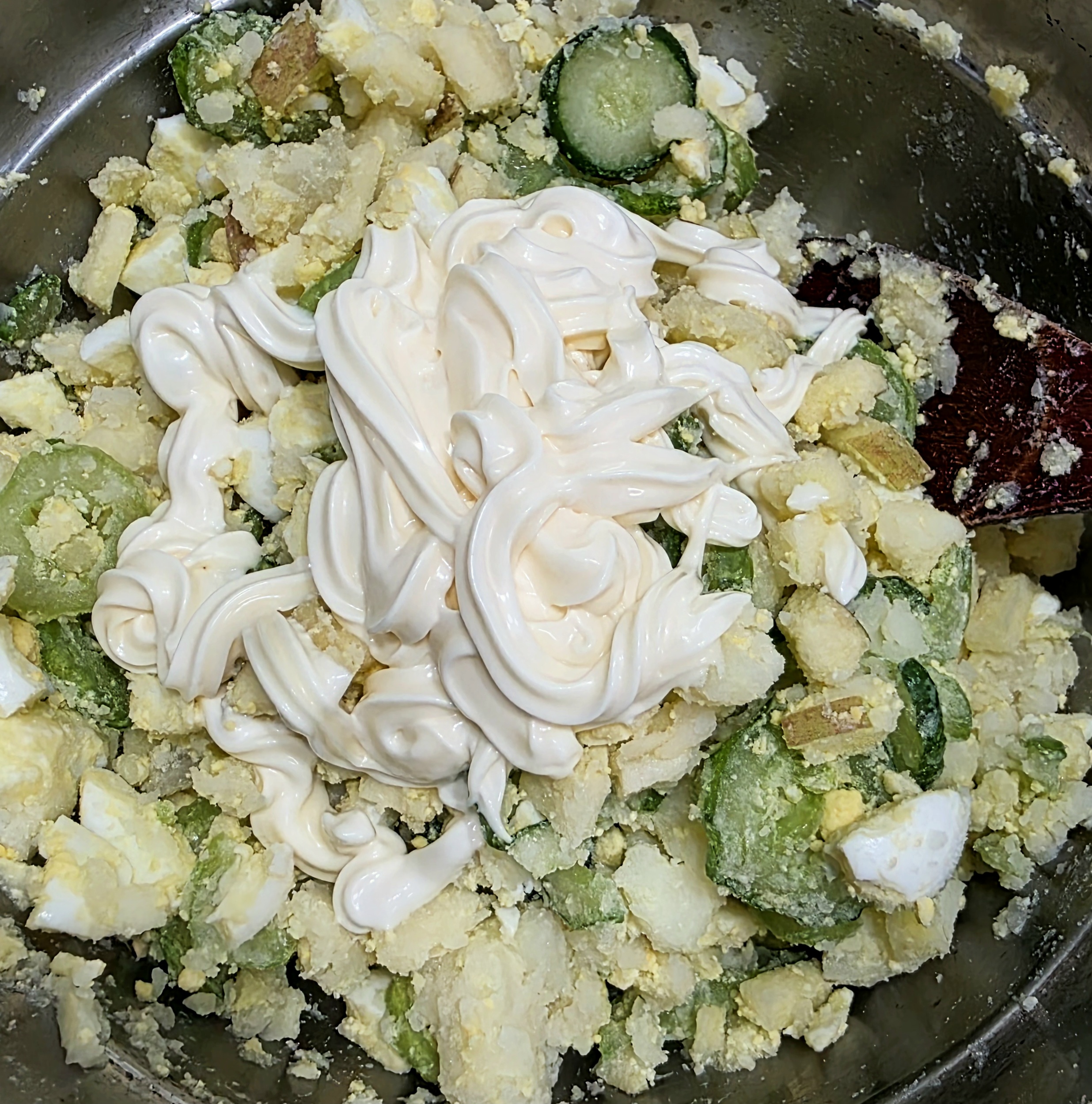 마요네즈를-넉넉하게-사용합니다.