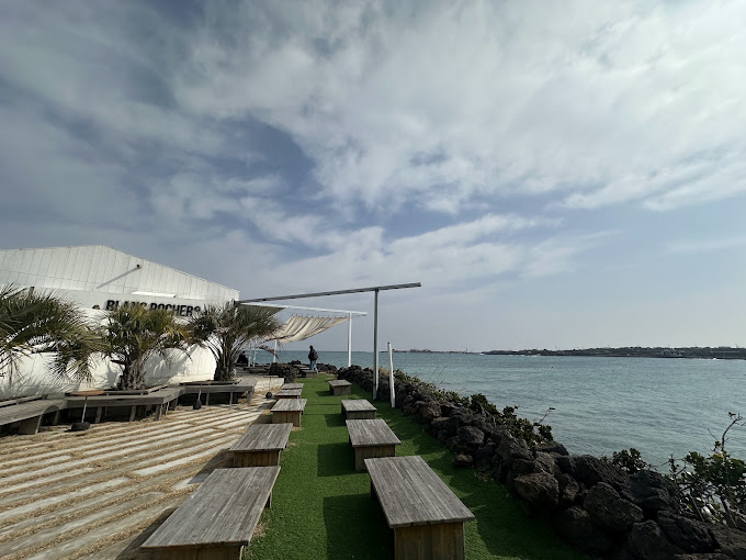 제주 우도 카페 '블랑로쉐'