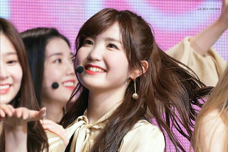아이즈원 혼다히토미 고화질 몸매