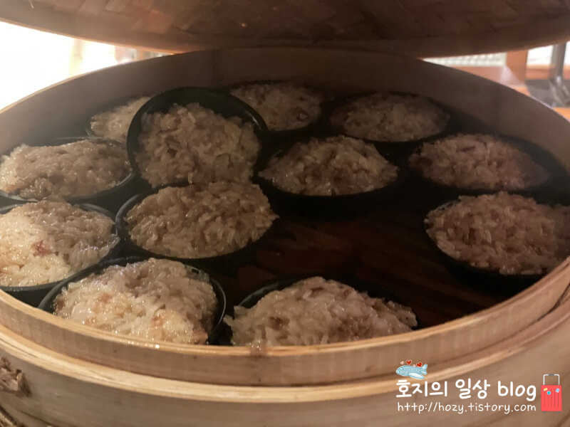 JW메리어트 싱가포르 조식 찰밥