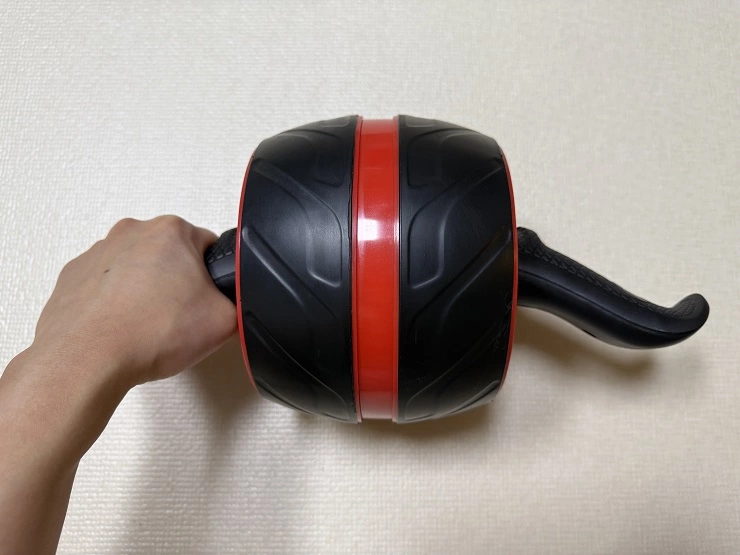 운동 효율을 위해 처진 손잡이