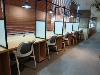 공부하기 좋은 카페 추천 완벽 학습 공간_12