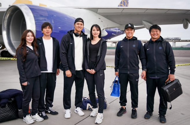 오타니와 오타니부인, 미즈하라