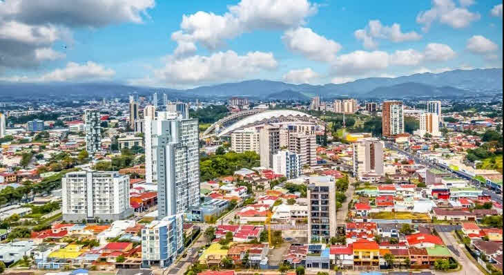 연중 기온이 온화해 은퇴 생활하기 적합한 수도 산호세