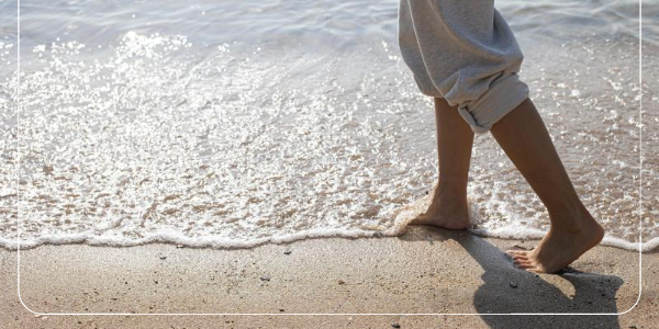 접지 효과는 염증성 질환에 긍정적인 영향을 미치며, 염증 반응을 감소시키고 산화 스트레스를 완화하는 것으로 나타났습니다.