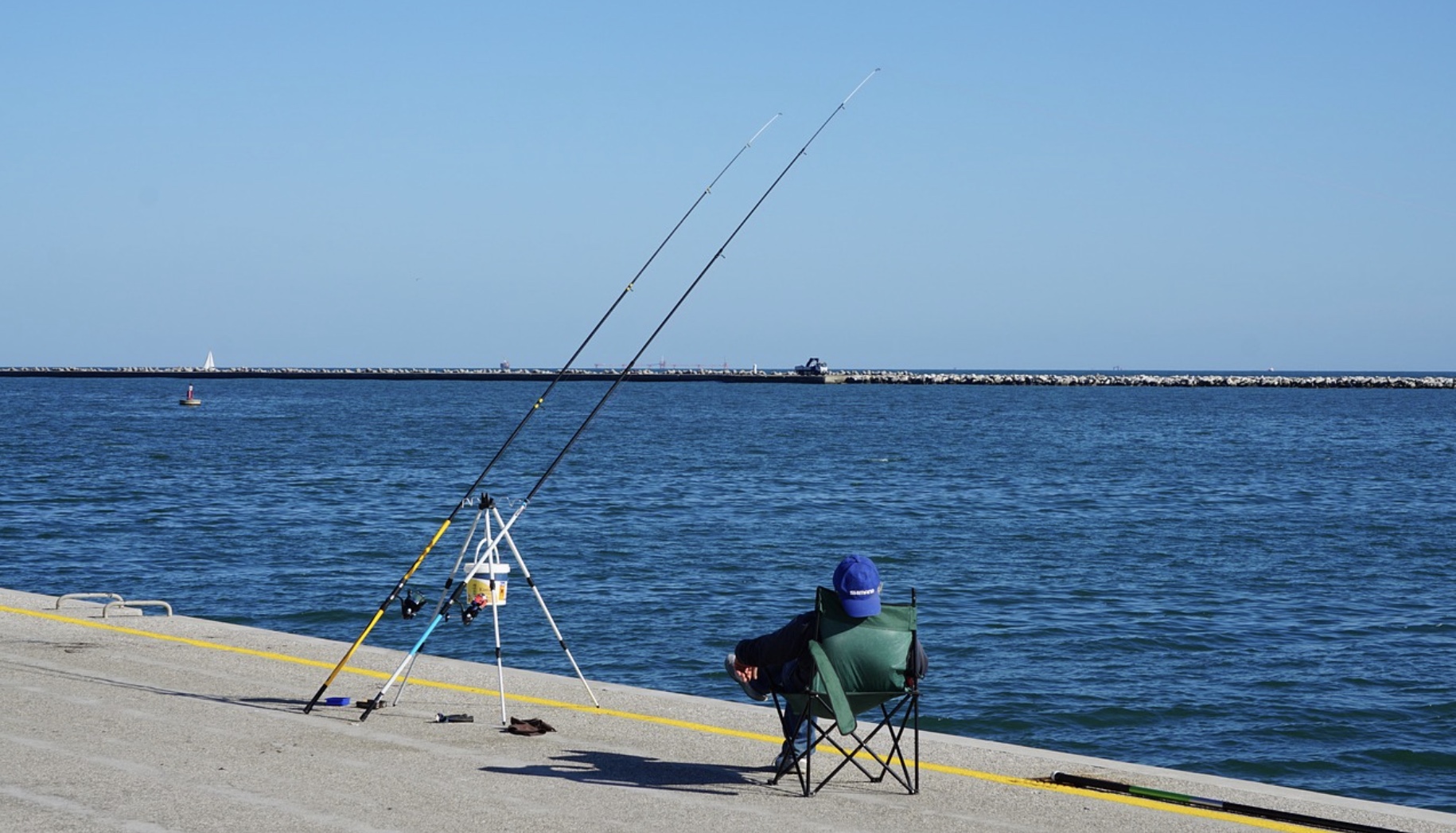 방파제 낚시 차박 관련사진