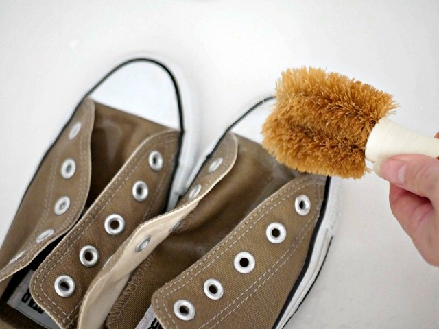 운동화 고무때 지우기, 캔버스화 고무얼룩 제거, 팁줌