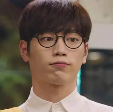 서강준 너드미