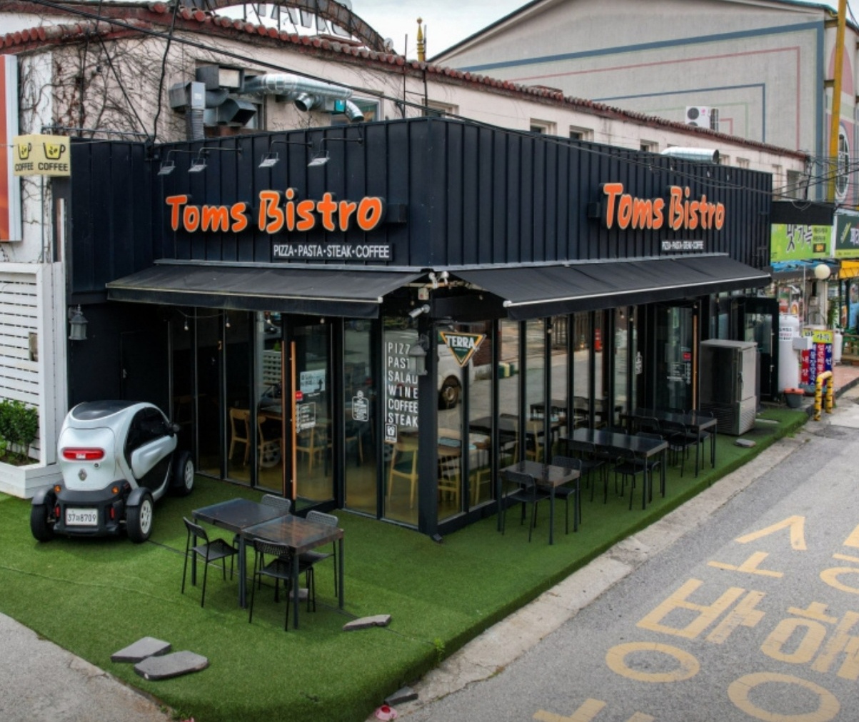 강릉 톰스브리스토 점포 이미지