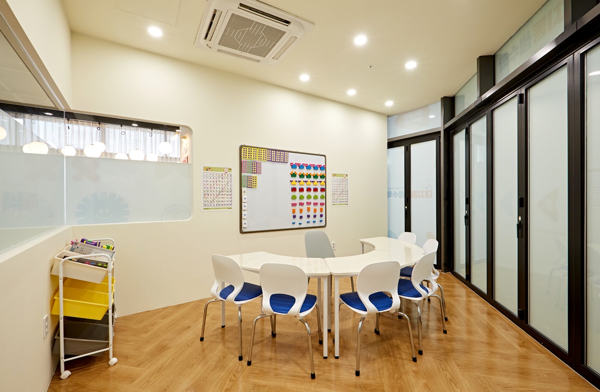 학원강의실내부디자인