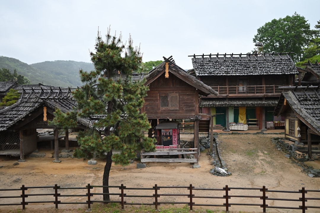 Gappeung (the name of the place).