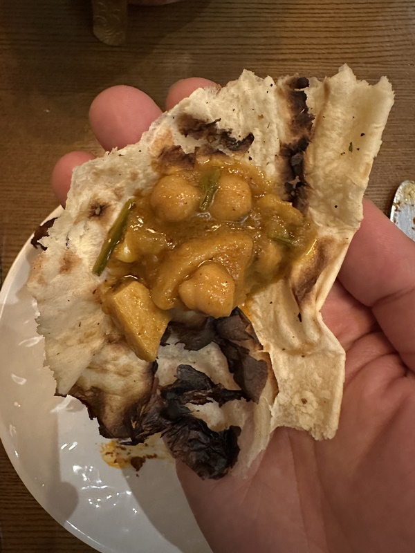 아그라 고아 프로운 커리