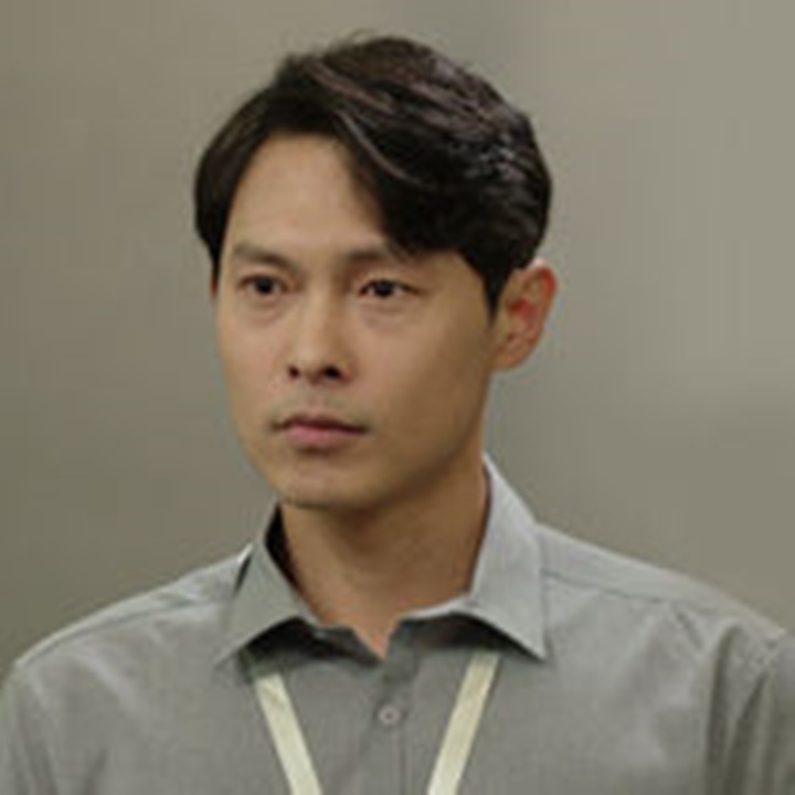 국가대표 와이프 등장인물