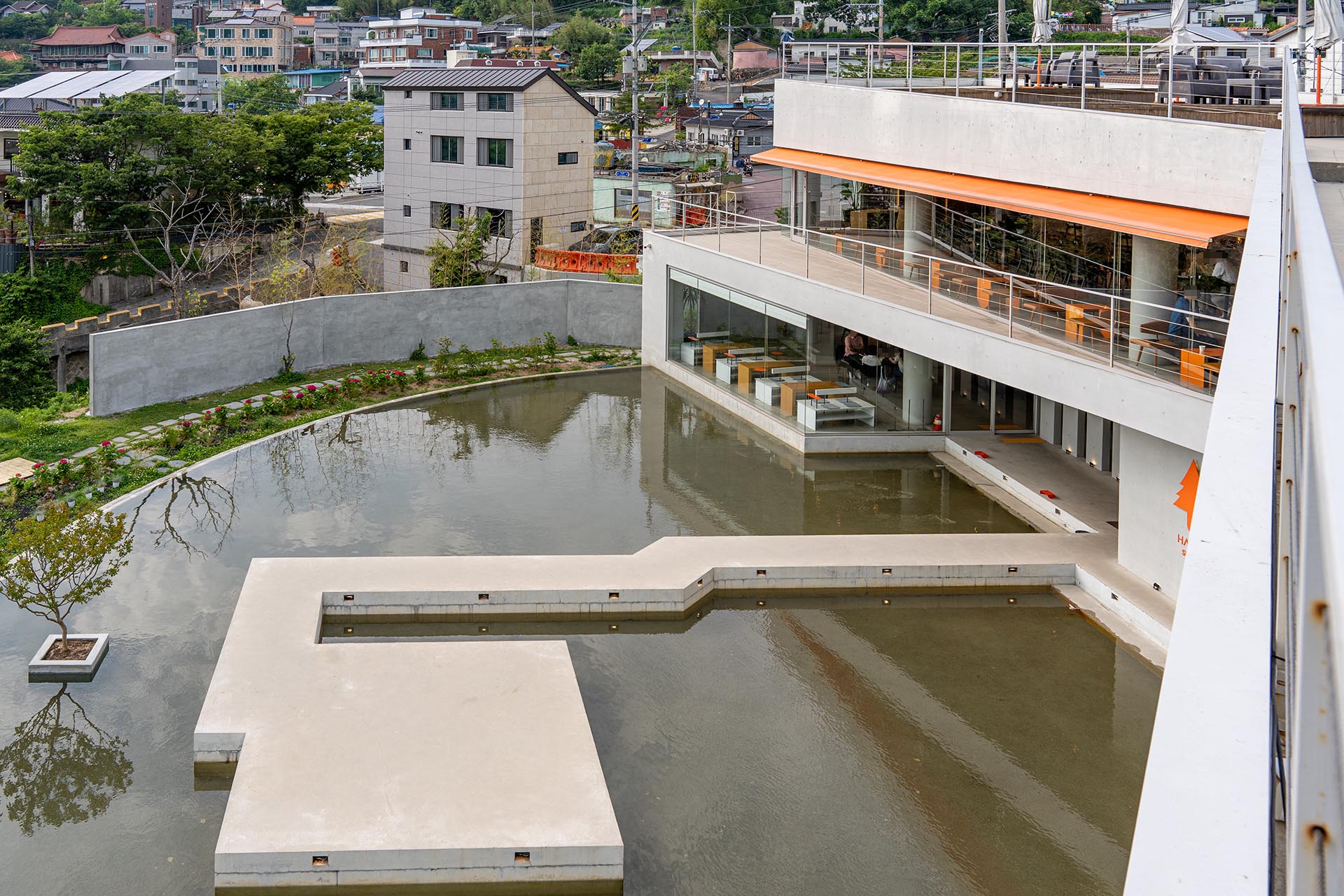 헤이든 신씨어 루프탑