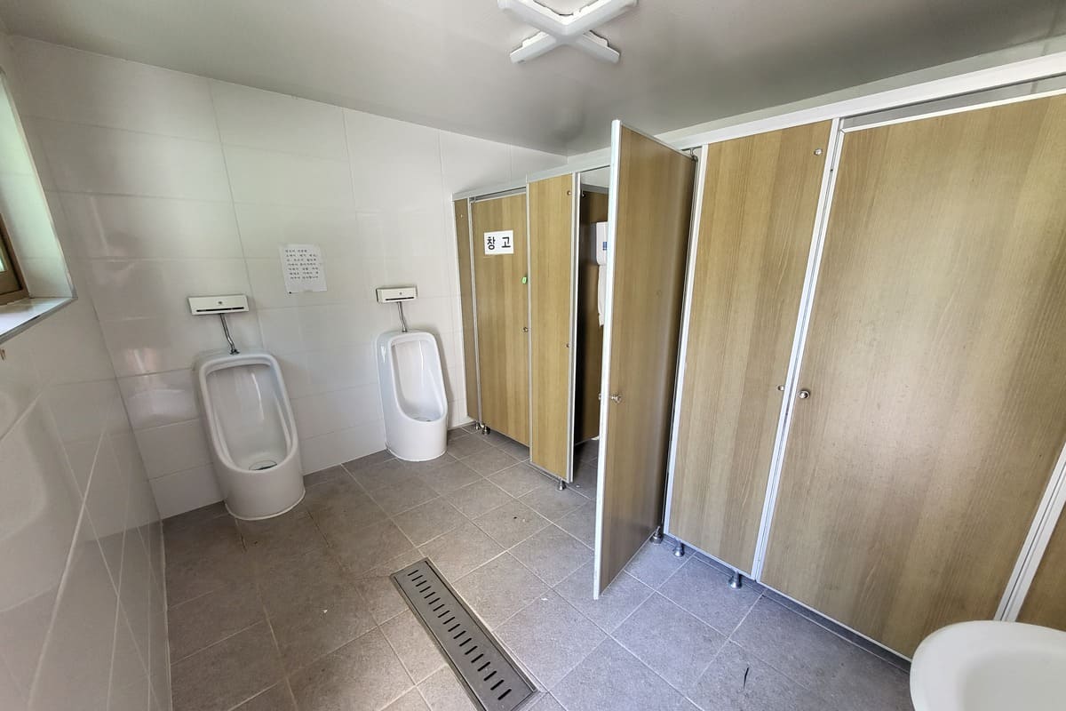하늘아래첫집-화장실