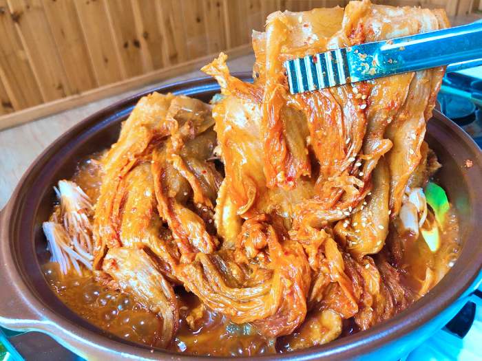 동굴 묵은지 닭볶음탕 김제 맛집 추천