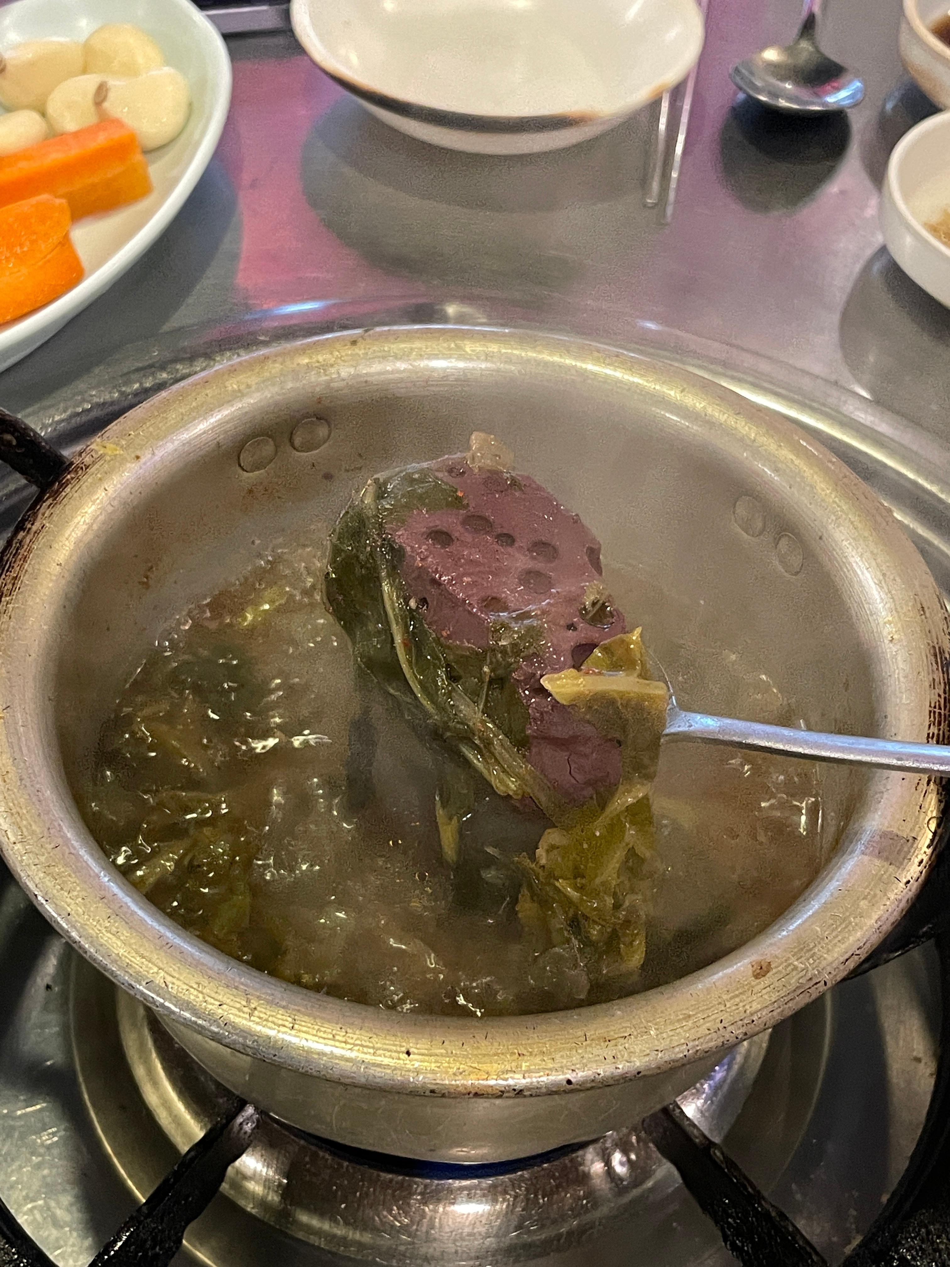 서울대입구 만석곱창 선지국