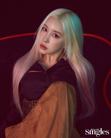 다영 우주소녀 나이 프로필 화보 키 레깅스 미드 과거 레전드 복근 인스타