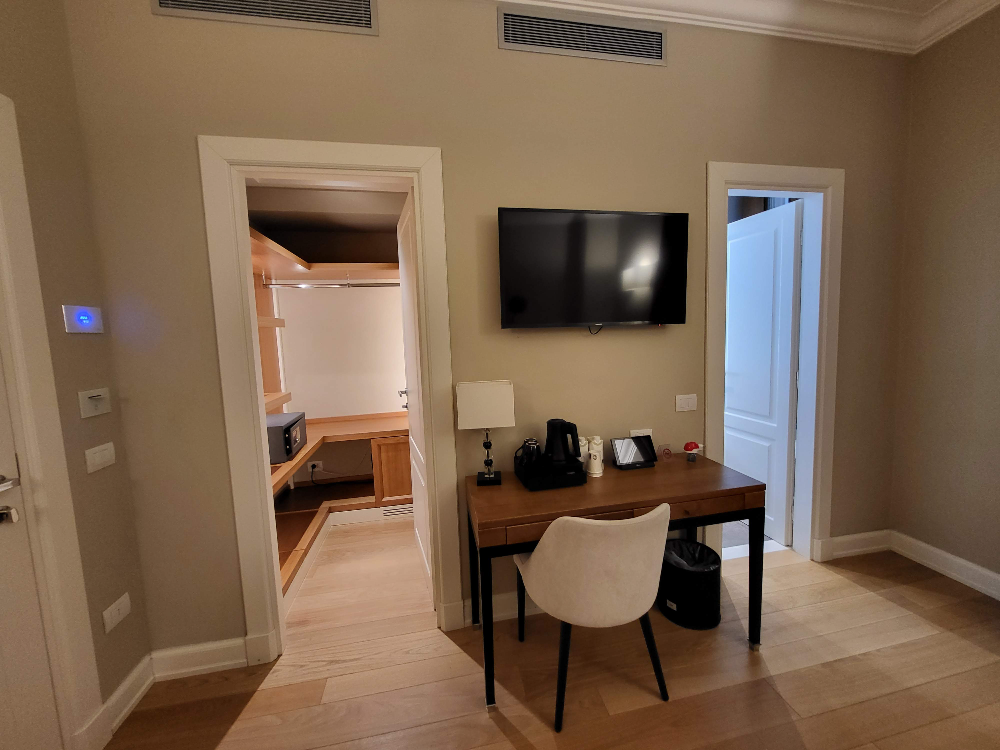 피렌체, 빌라 네롤리 호텔