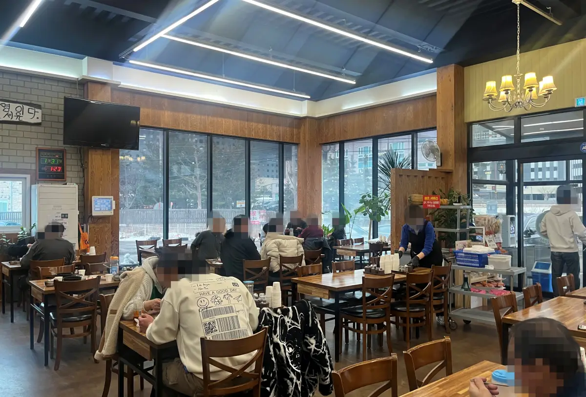 오산-권구성순대국밥-테이블