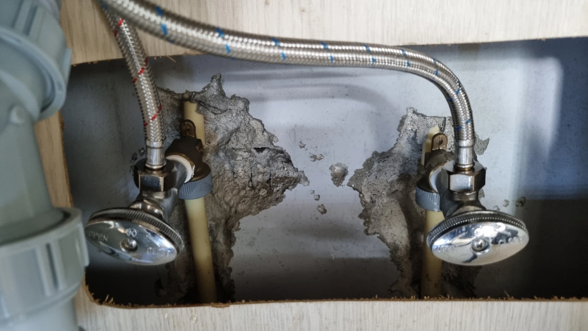 급수호스 연결 완료 모습