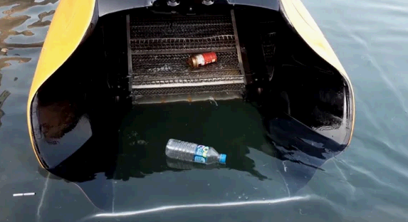 수동 청소 vs 자동화 수거 장비, 무엇이 효율적인가