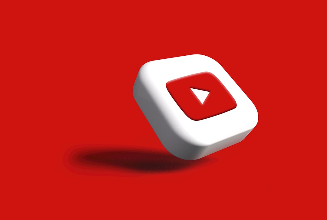 'YouTube'