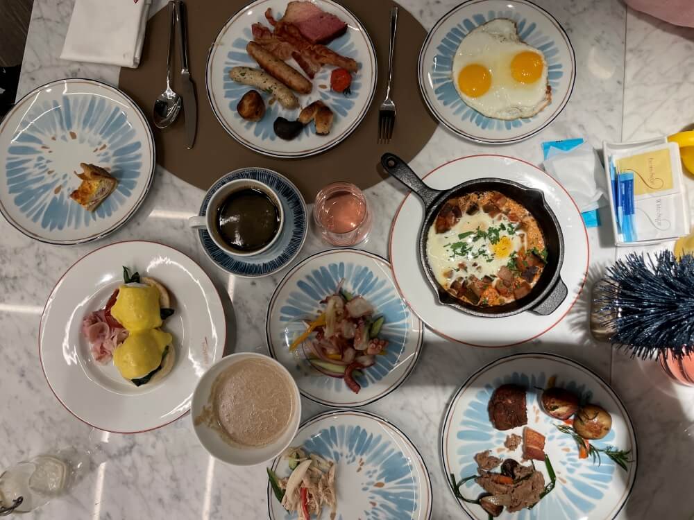 서울 잠실 소피텔 페메종 - 가져온 음식들