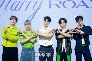 윤산하 아스트로 데뷔